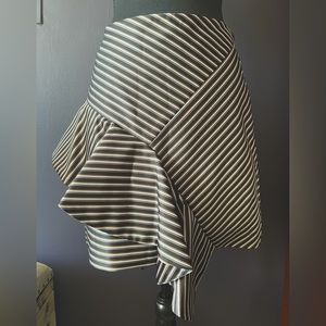 AMUR OFFICIAL Hight Waisted strip mini skirt